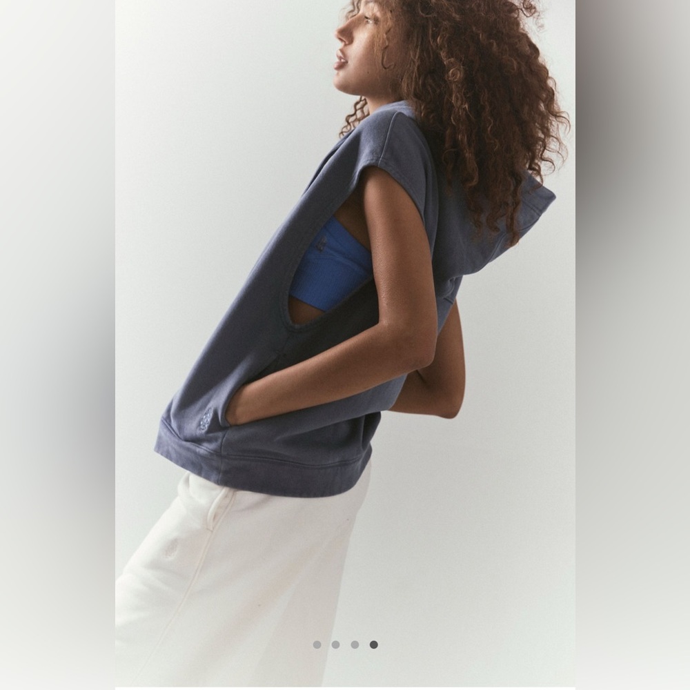 Free People Movement For The Win Blue Sleeveless Hoodie Sweatshirt M L - Picture 4 of 9